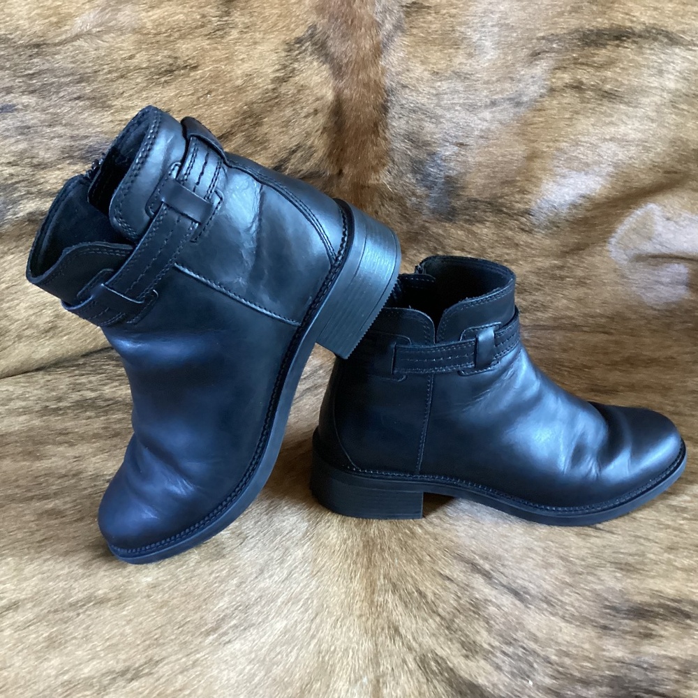 Clarks Collection Black Leather Strap Ankle Boots